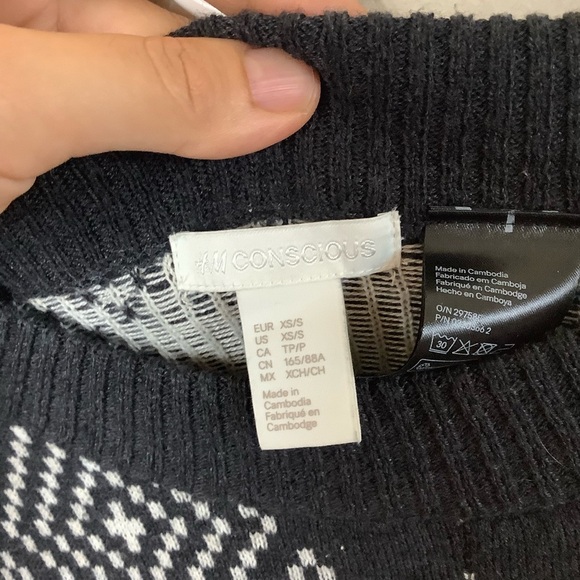 H&M Western Sweater Poncho Womens XS/S Oversized Gray Tunic Pullover Wool Blend - Picture 6 of 7